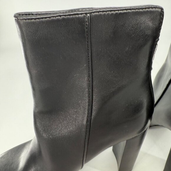 Black Leather Heeled Ankle Boots With Back Zippers - Size 8M - Picture 8 of 9